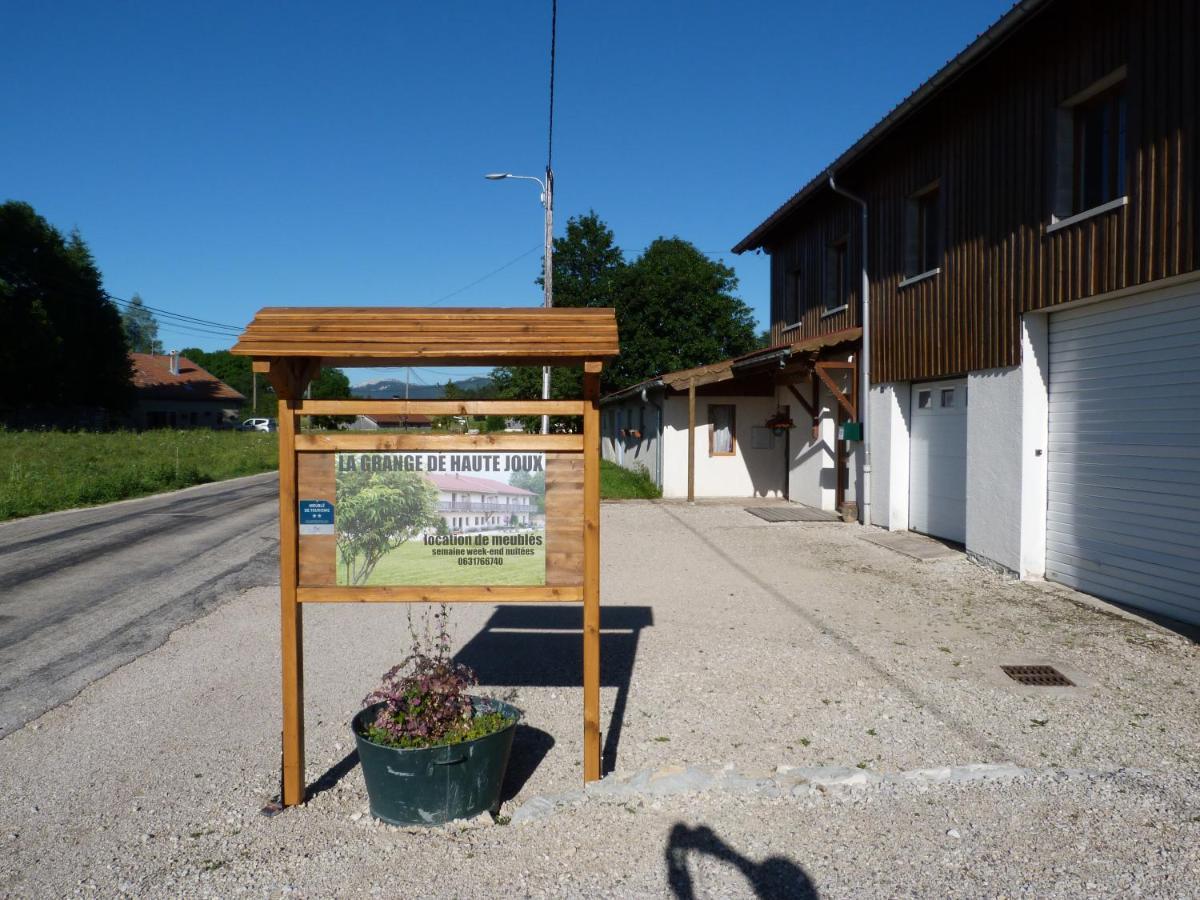 La Grange De Haute-Joux Les Fourgs Buitenkant foto