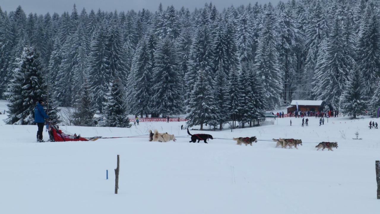 La Grange De Haute-Joux Les Fourgs Buitenkant foto